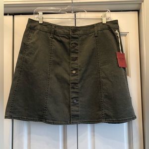NWT Mossimo Supply Co, Target, moss green, 14, 6 button skirt